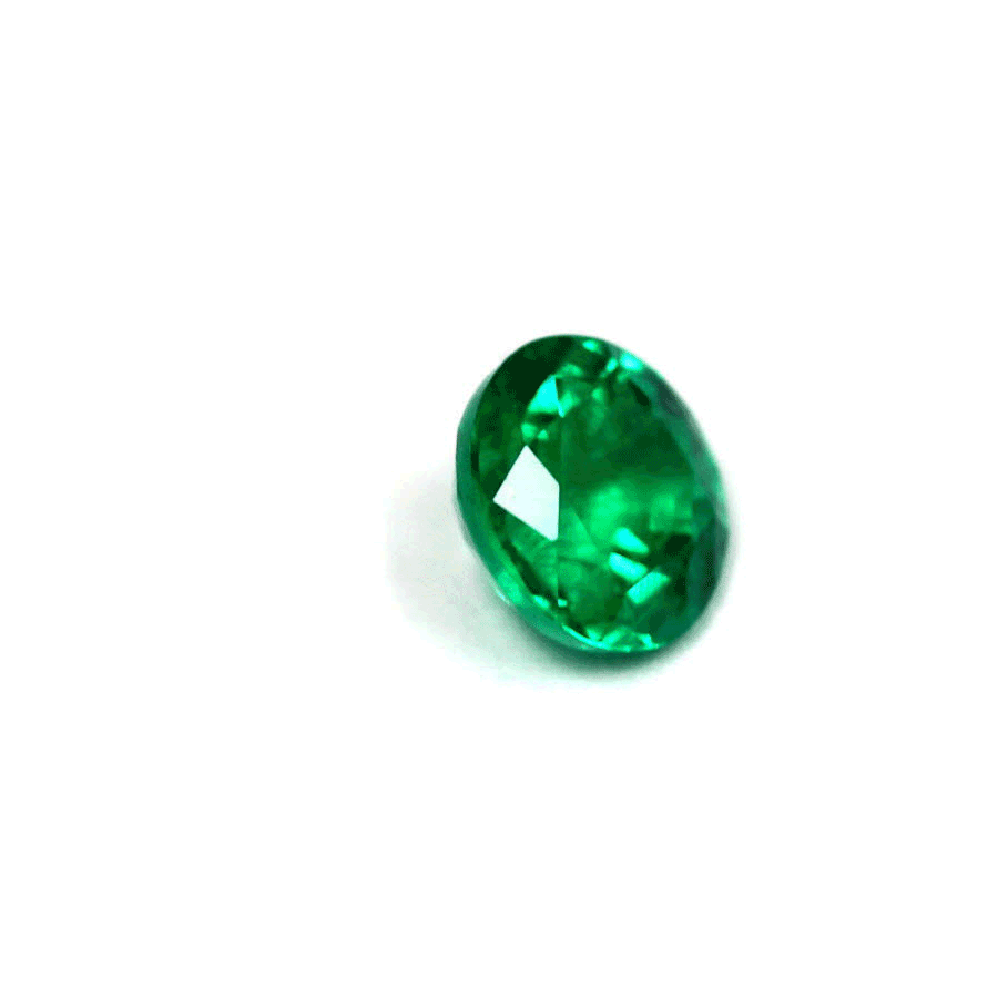 0.64 cts. Emerald Round